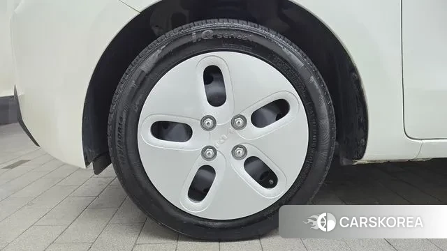 Kia The New Kia Ray id 3467687 из Кореи 15