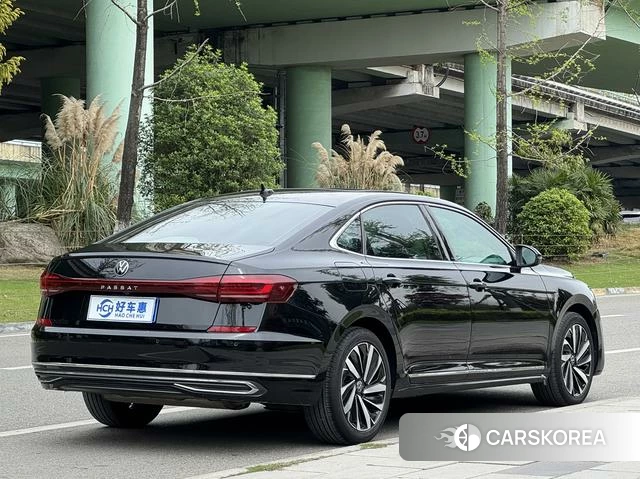Volkswagen Passat id 4274268 из Китая 8