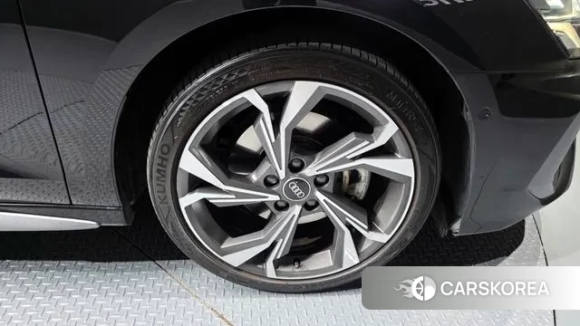 Audi A3 (8Y) id 3477893 из Кореи 15