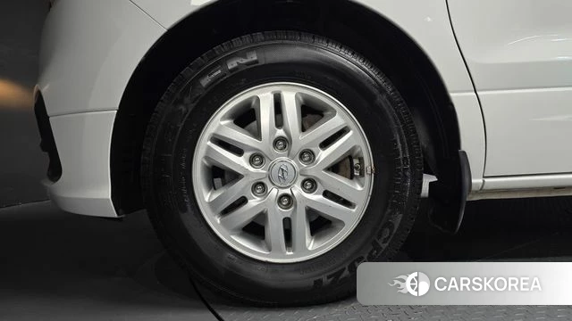 Hyundai The New Grand Starex id 4295076 из Кореи 15