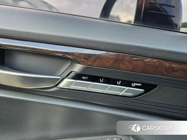 Genesis EQ900 2018 Черный из Кореи, фото 5