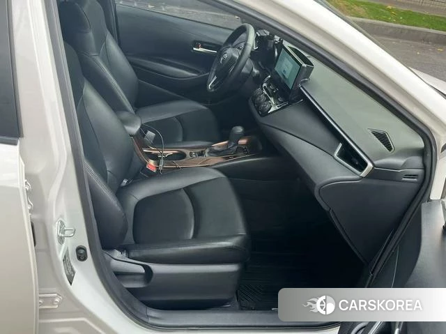 Toyota Corolla 2023 Белый из Китая, фото 5