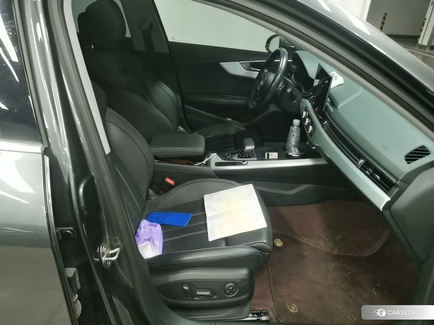Audi A4L id 4405723 из Китая 16