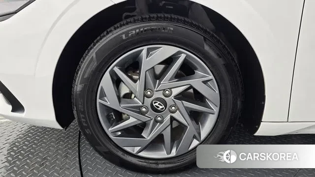 Hyundai The New Avante (CN7) id 3278717 из Кореи 15