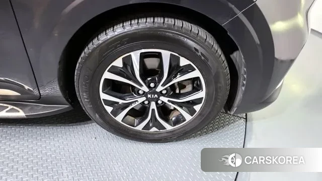 Kia Carnival 4th generation id 3422401 из Кореи 15