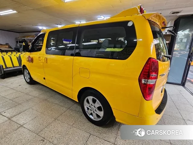 Hyundai The New Grand Starex id 3325182 из Кореи 15