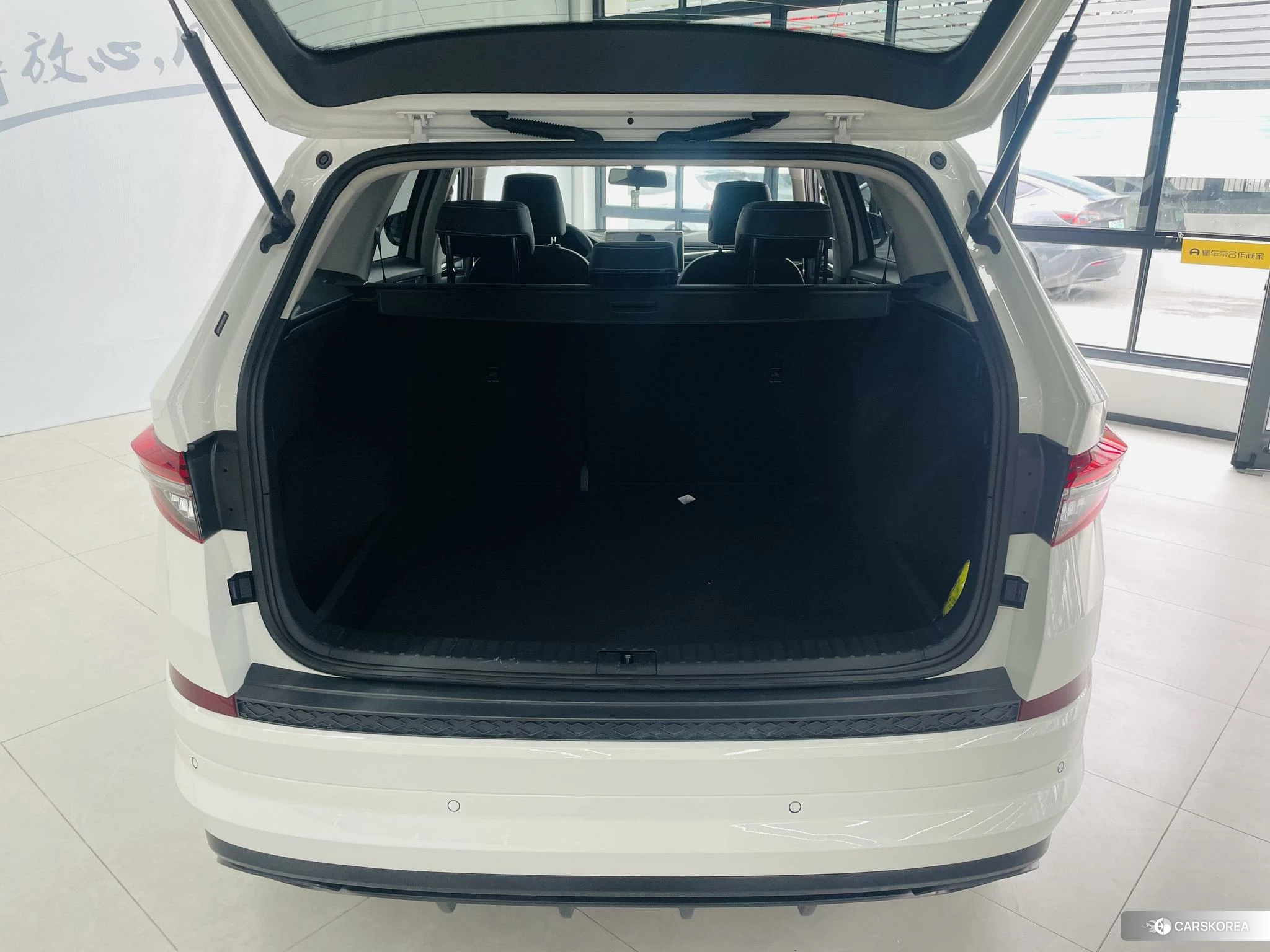 Skoda Kodiak id 4504713 из Китая 11