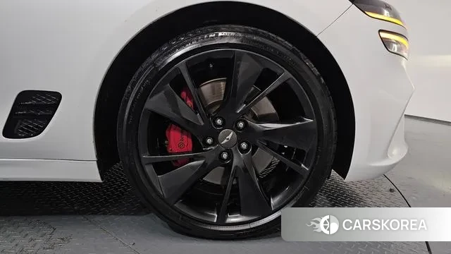 Genesis The New G70 id 3390429 из Кореи 15