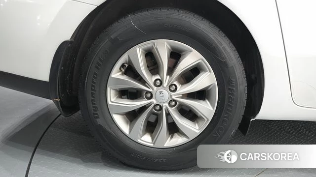 Kia The New Carnival id 4713321 из Кореи 15