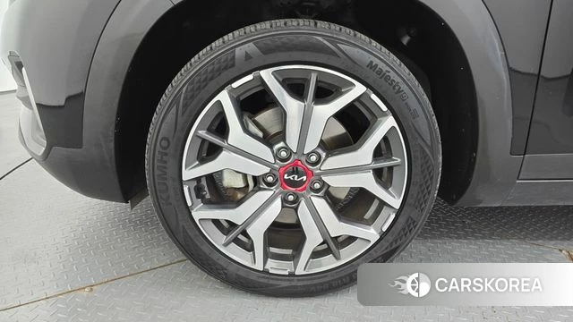 Kia Seltos id 4501092 из Кореи 27