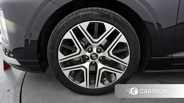 Hyundai Grandeur Hybrid (GN7) id 3518107 из Кореи 15