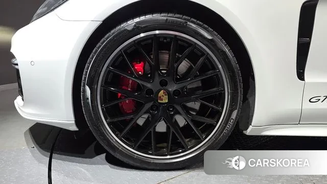 Porsche Panamera (971) id 3778366 из Кореи 15