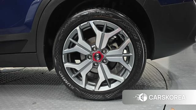Kia Seltos id 4594792 из Кореи 15