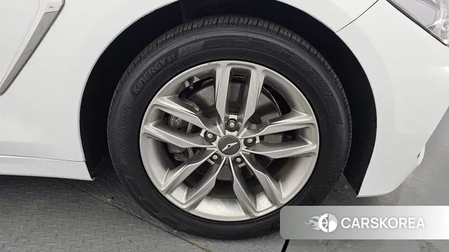 Genesis G70 id 3703634 из Кореи 15