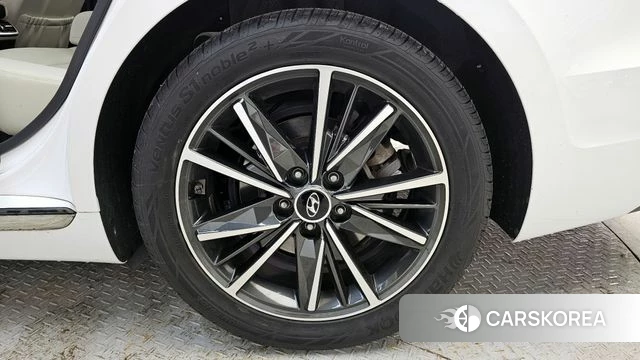 Hyundai The New Grandeur IG id 3812418 из Кореи 15