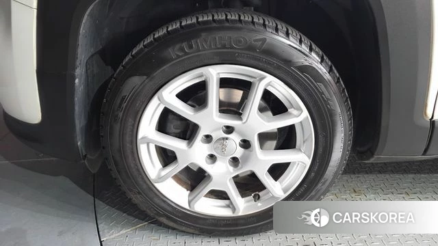 Jeep Renegade id 4434792 из Кореи 27