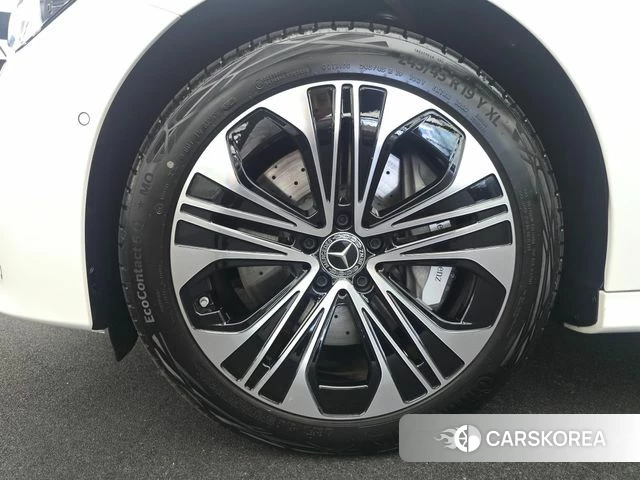 Mercedes-Benz E-Class W214 id 4791795 из Кореи 13
