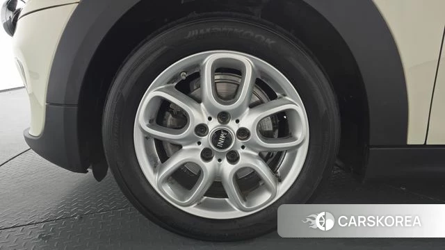 Mini Cooper id 4350493 из Кореи 26