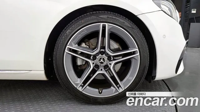 Mercedes-Benz E-Class W213 id 2694749 из Кореи 15
