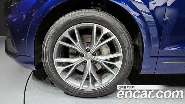 Audi Q8 (4M) id 2916227 из Кореи 15