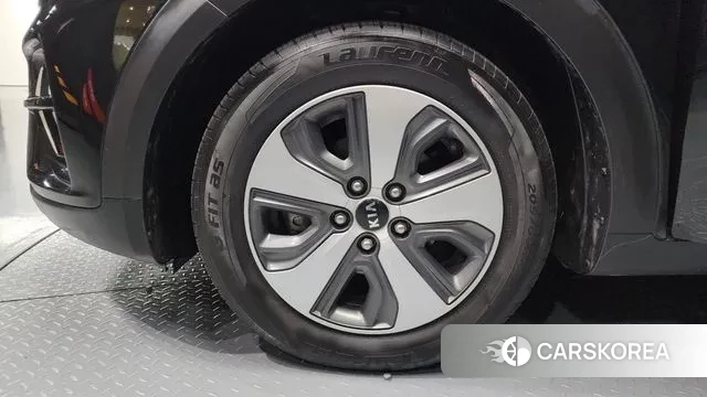 Kia The New Niro id 3422305 из Кореи 15