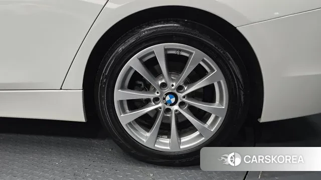 BMW 3 Series (F30) id 3766486 из Кореи 15