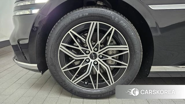 Genesis G90 (RS4) id 4330025 из Кореи 15
