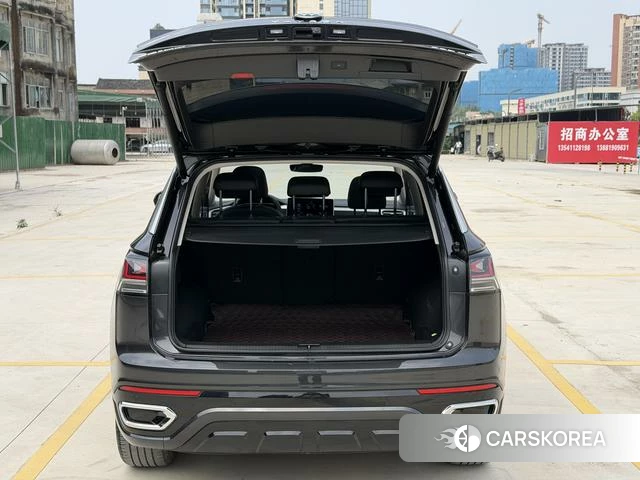 Volkswagen Tanyue 2024 Темно-серый из Китая, фото 5