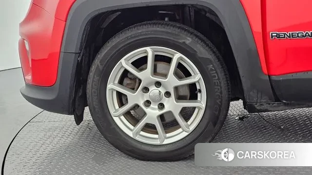 Jeep Renegade id 3028307 из Кореи 15