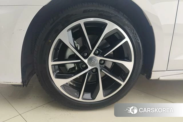 Audi A3 id 4208559 из Китая 12