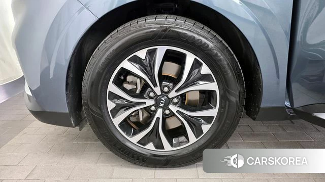 Kia Carnival 4th generation id 3884873 из Кореи 15