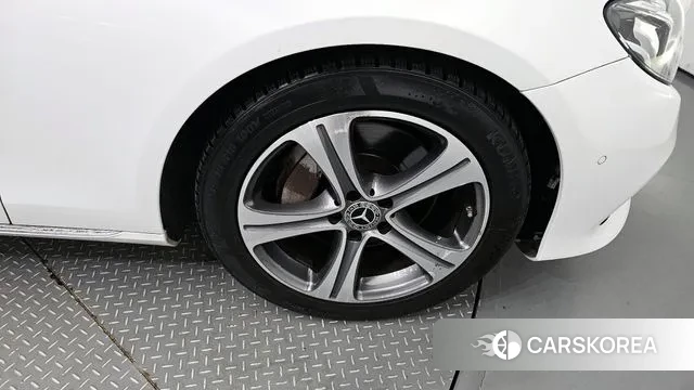 Mercedes-Benz E-Class W213 id 3004822 из Кореи 15