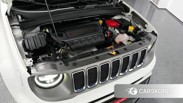 Jeep Renegade id 3892668 из Кореи 15