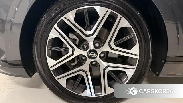 Hyundai Grandeur (GN7) id 4890353 из Кореи 11