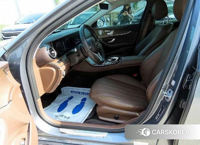 Mercedes-Benz E-Class W213 2020 Серый из Кореи, фото 5