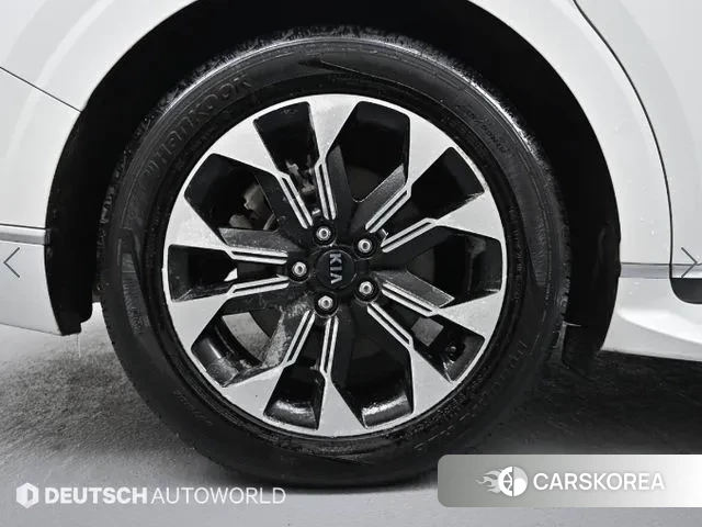 Kia Carnival 4th generation id 3760000 из Кореи 14