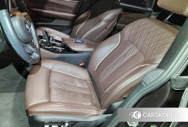 BMW 6 Series GT (G32) 2023 Серый из Кореи, фото 5