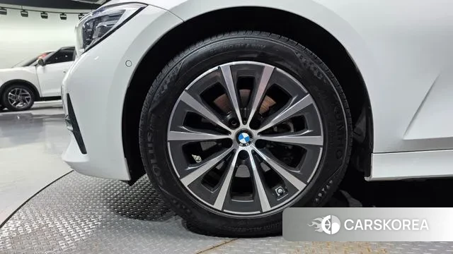 BMW 3 Series (G20) id 2998939 из Кореи 15