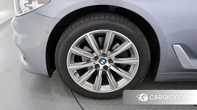 BMW 5 Series (G30) id 3000428 из Кореи 15