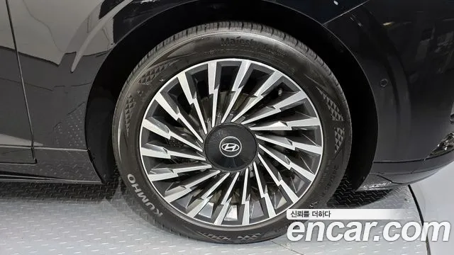 Hyundai Grandeur Hybrid (GN7) id 2832176 из Кореи 15