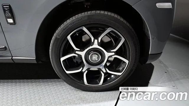 Rolls-Royce Cullinan id 2429016 из Кореи 15