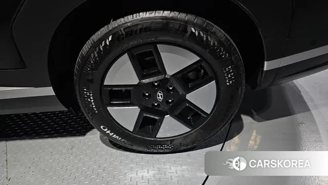 Hyundai Santa Fe (MX5) id 3585775 из Кореи 15