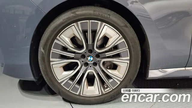 BMW 7 Series (G70) id 2837271 из Кореи 15