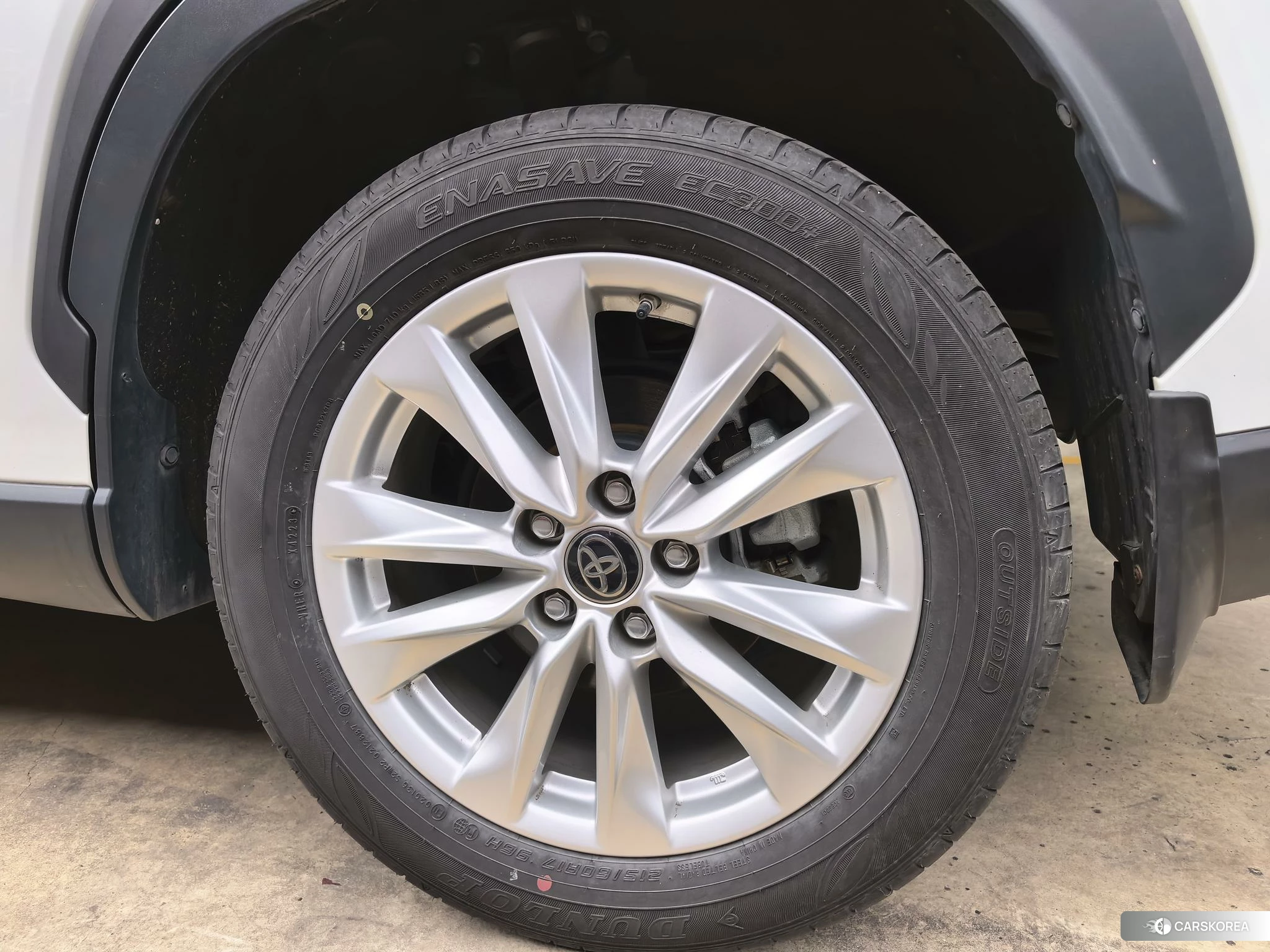Toyota Corolla id 4513780 из Китая 11