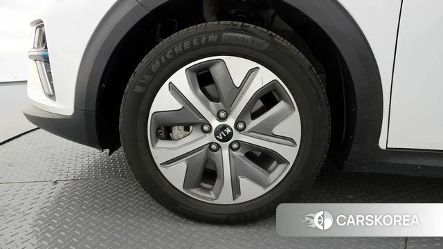 Kia Niro EV id 4285258 из Кореи 15
