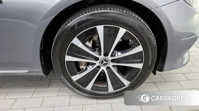 Mercedes-Benz E-Class W213 id 3380087 из Кореи 15