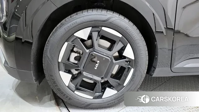 Kia The New Carnival 4th Generation id 3359708 из Кореи 15