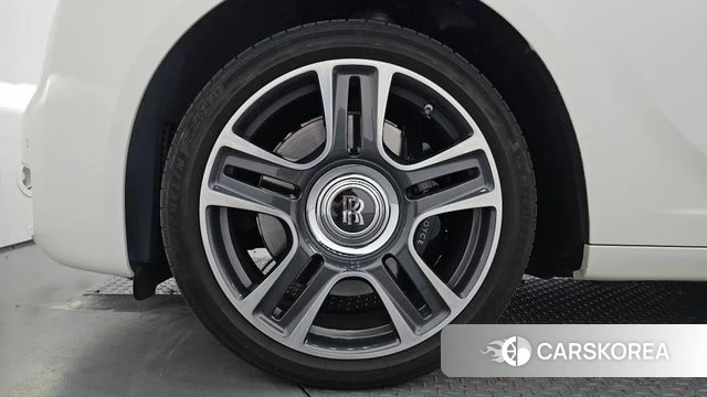 Rolls-Royce Ghost id 4794347 из Кореи 34