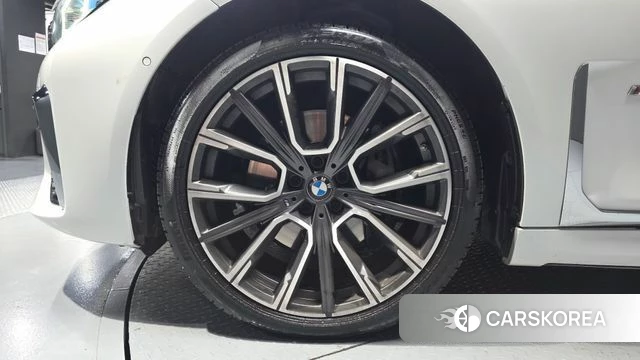 BMW 7 Series (G11) id 4646687 из Кореи 15