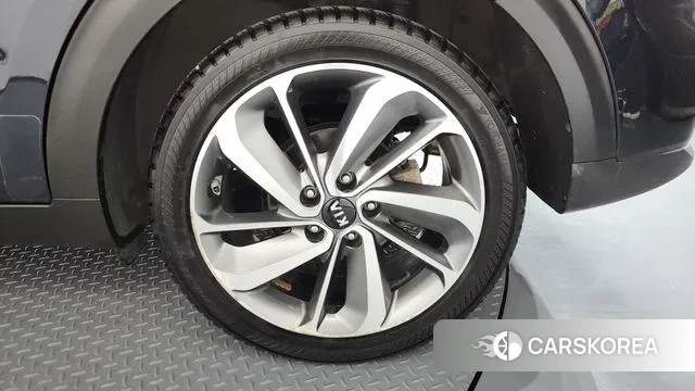 Kia Niro id 3391438 из Кореи 15